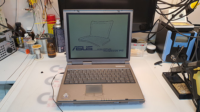 rendszergazdaTÓTH | retro PC szervizelése, laptop Windows 98 és 2000 operációs rendszer